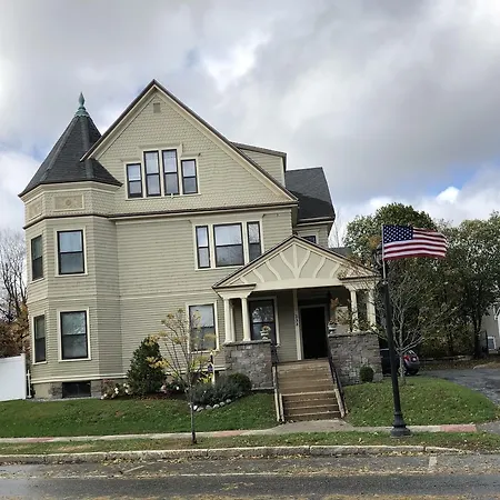 Penley House Bed & Breakfast-2